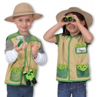 Melissa and Doug Backyard Explorer Costume Set